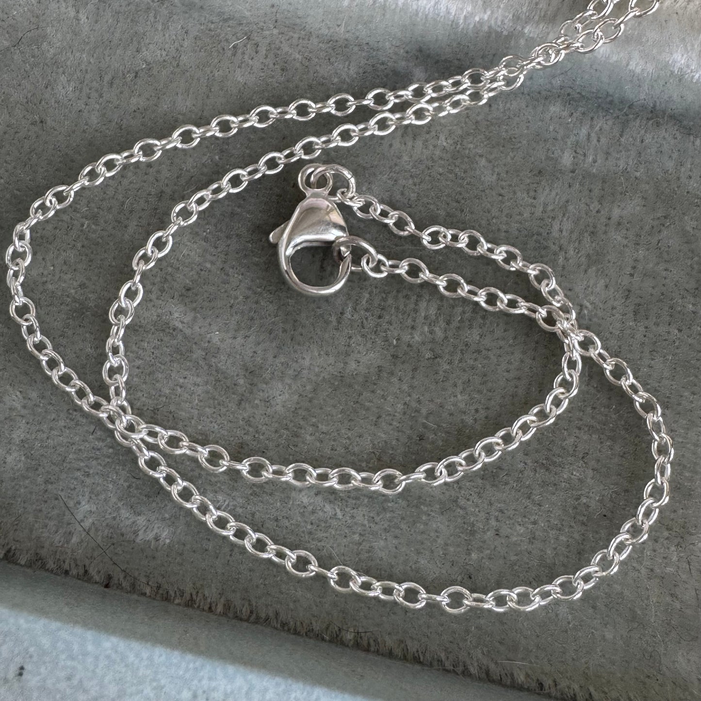 Gothic Victorian 2ct Garnet handmade necklace in Sterling Silver