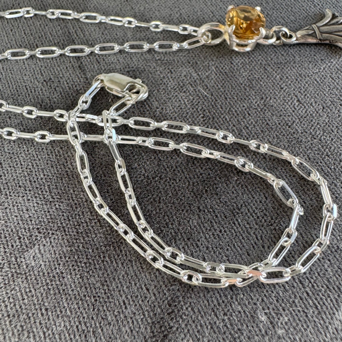 Art Deco Egyptian revival artisan 2.5ct Citrine Papyrus flower necklace in Sterling Silver