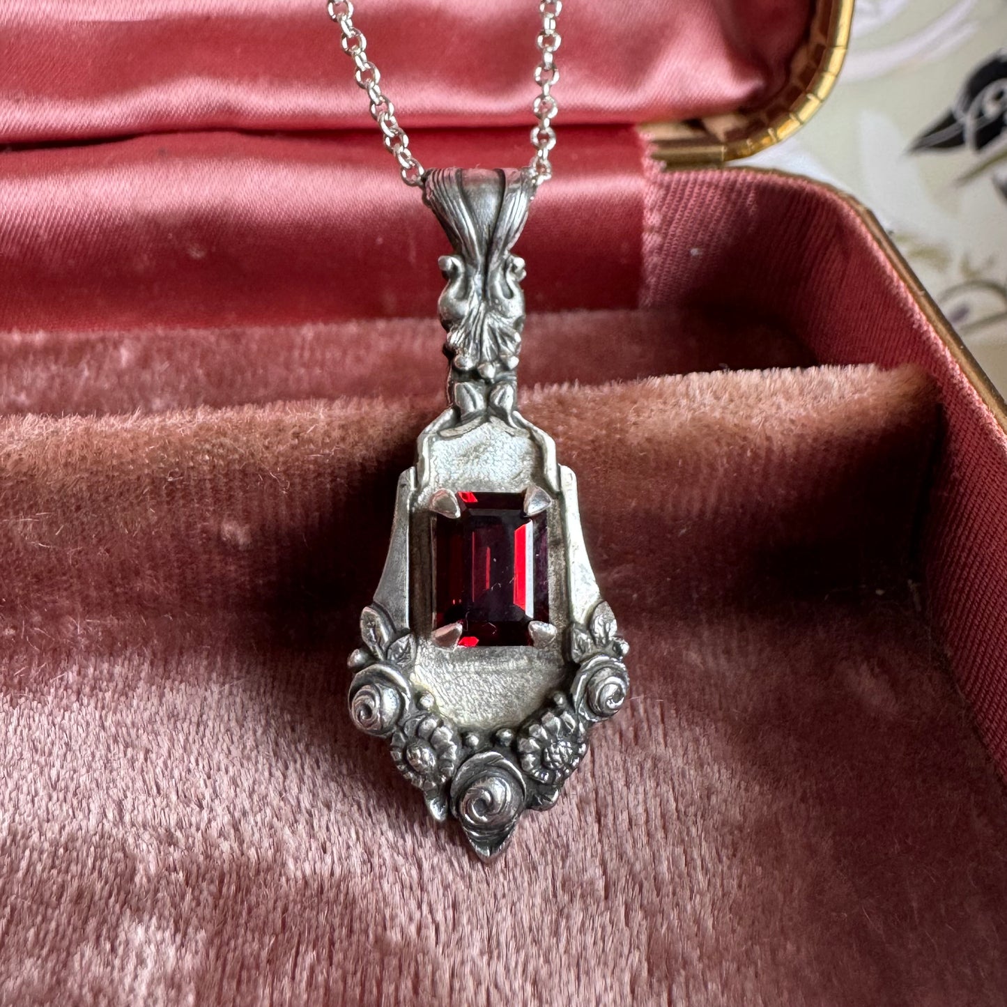 Garnet Victorian floral Artisan Sterling Silver necklace
