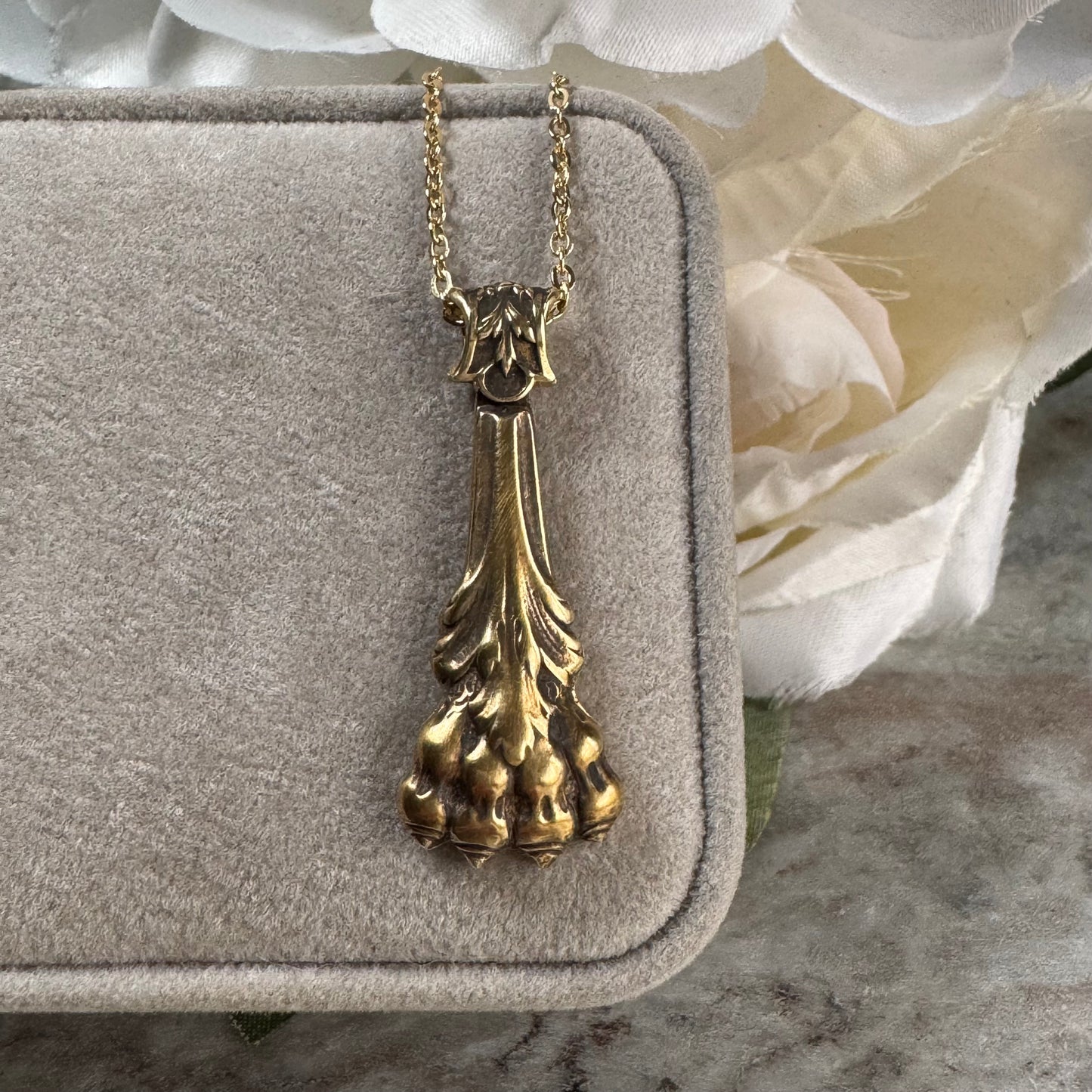 Victorian lucky lions paw amulet necklace in gold Brass