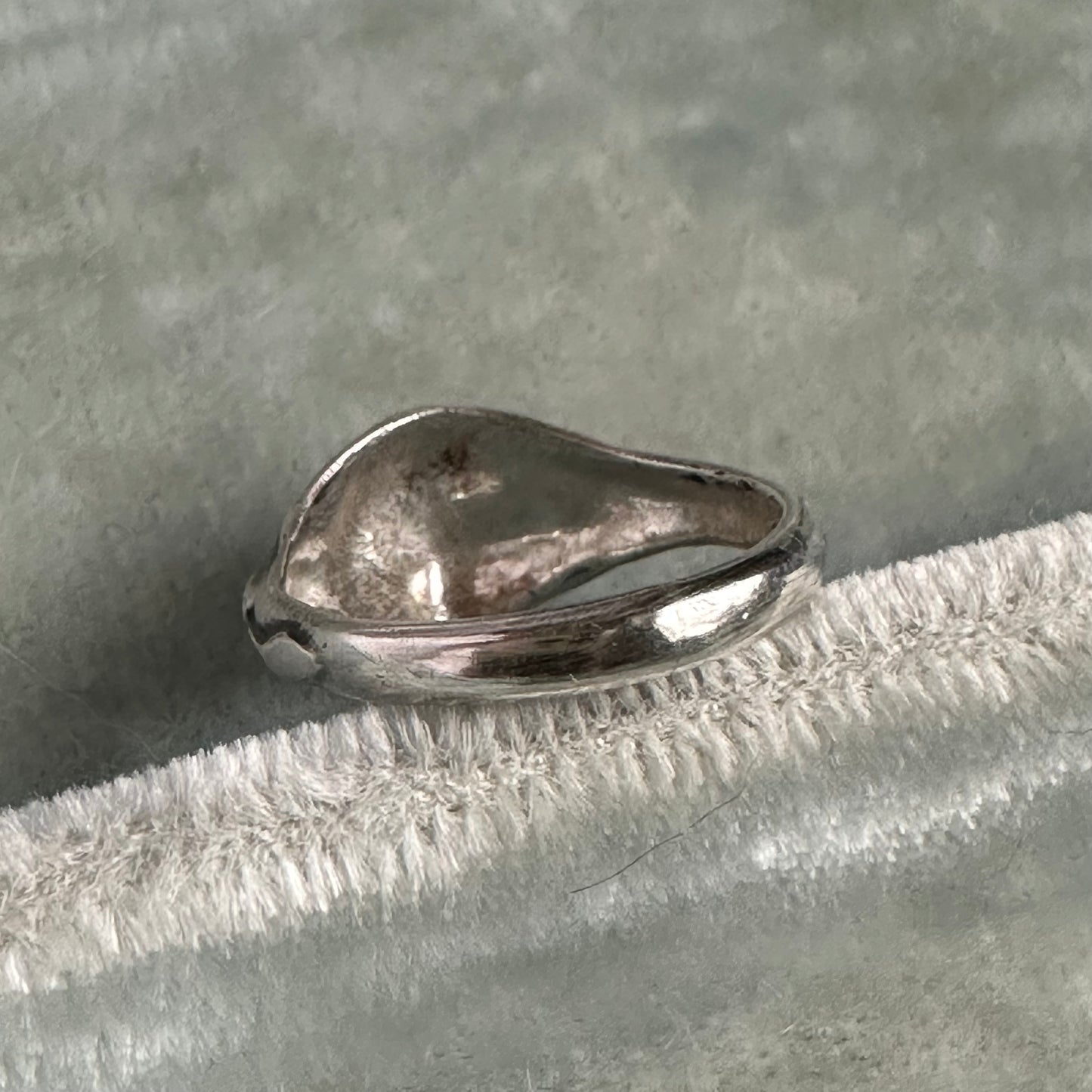 Botanical Vintage Waterlily handmade ring in Sterling Silver