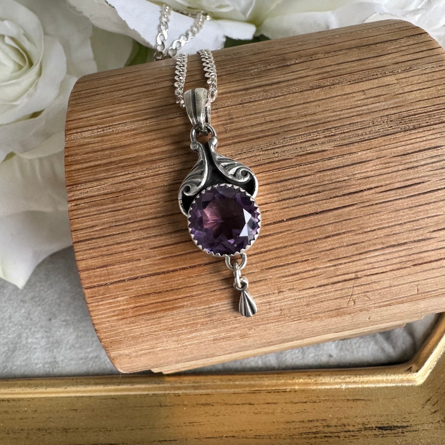 Art Deco 3.8 carat lavender Amethyst pedant drop necklace handmade in Sterling Silver