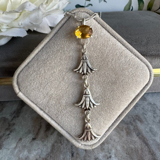 Art Deco Egyptian revival artisan 2.5ct Citrine Papyrus flower necklace in Sterling Silver