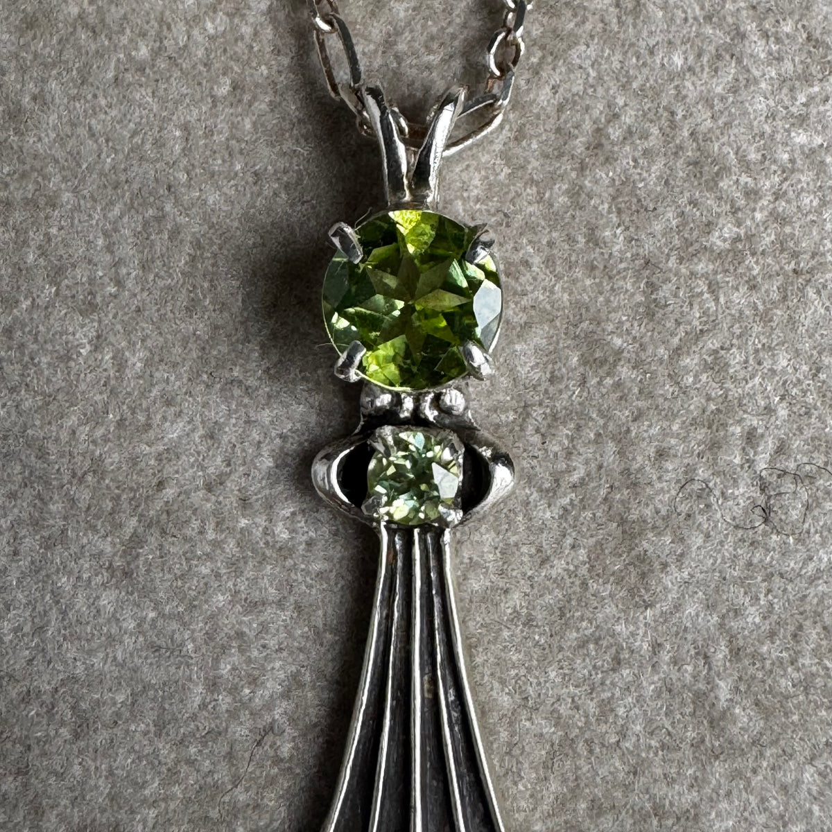 Art Nouveau Green Peridot artisan necklace in Sterling Silver