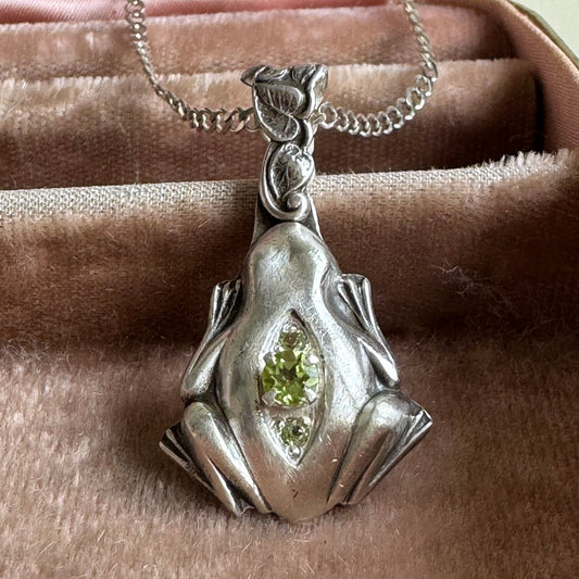 Art Nouveau botanical Frog artisan Peridot necklace