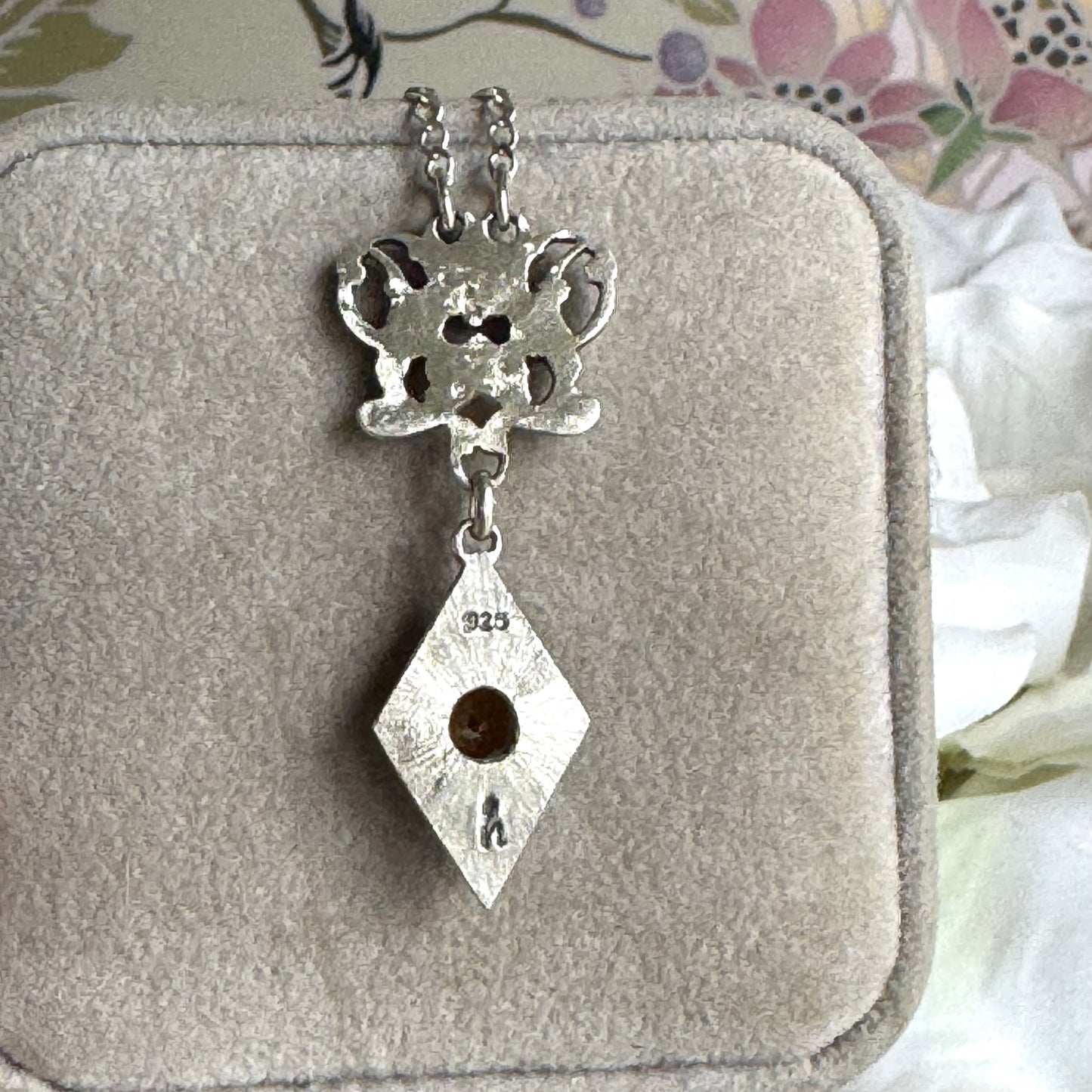 Gothic Lion and Citrine artisan necklace in Sterling Silver