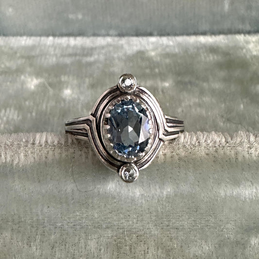Art Deco three stone Aquamarine spinel artisan ring in Sterling Silver SIZE 7
