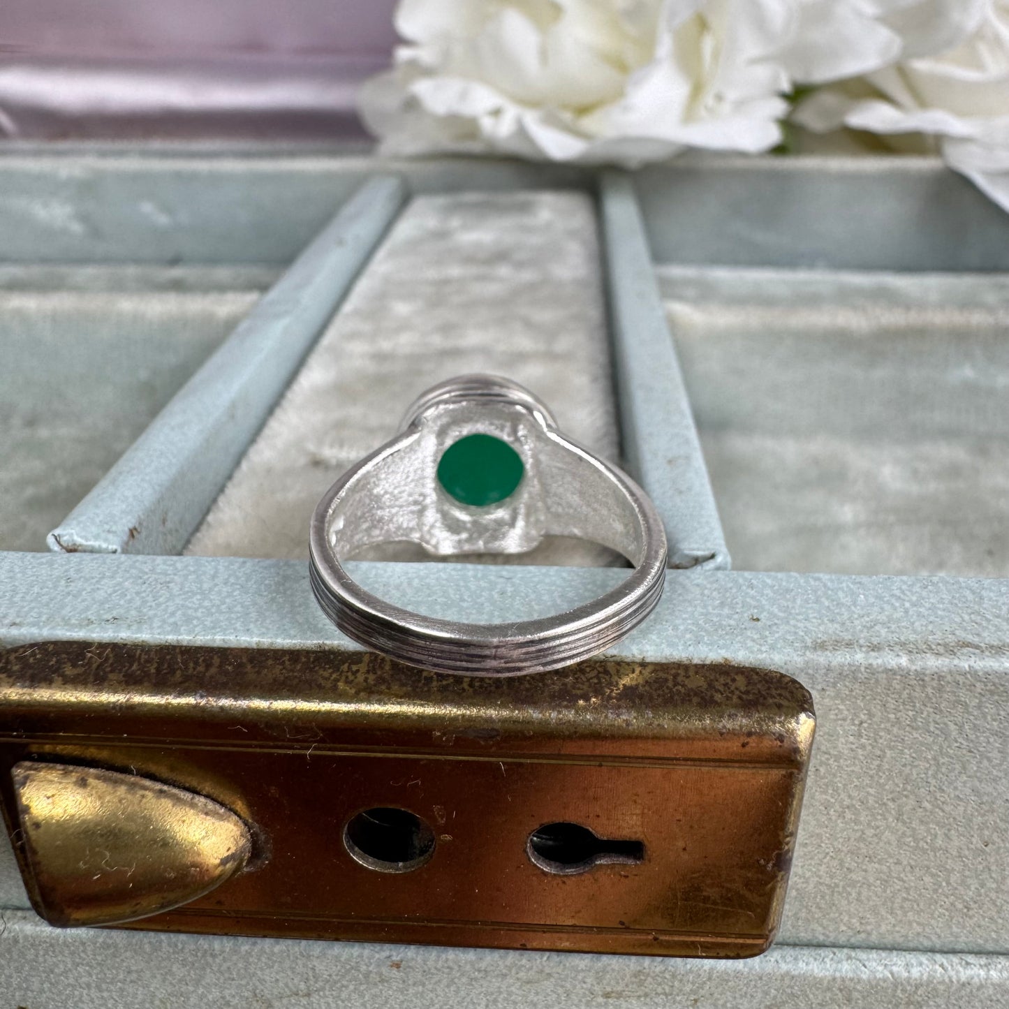 Art Deco Emerald Green Onyx artisan cocktail ring in Sterling Silver SIZE 8